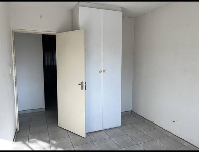 2 BEDROOM APARTMENT FOR SALE IN EDENVALE CENTRAL